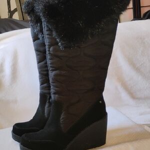 Report- Quilted/Suede Leather Combo Black Wedge Boots W/ Faux Fur Trim